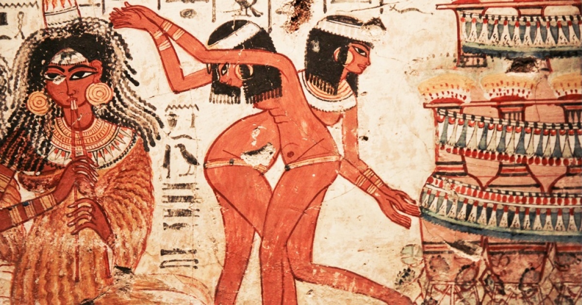 8 любопытных фактов о женщинах в древние времена