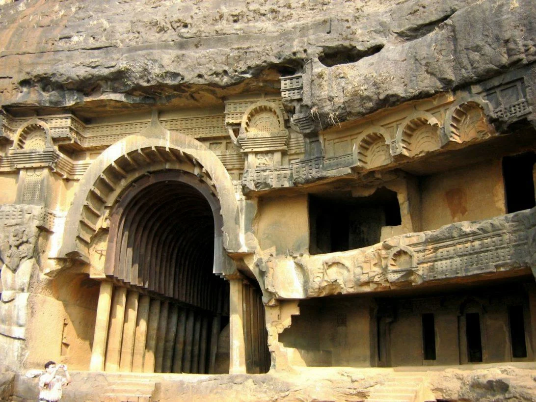 Пещерные храмы, которые были созданы неизвестной науке цивилизацией